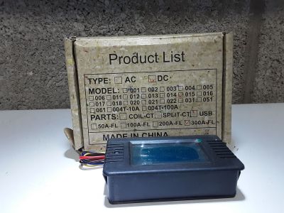 3C-01
Medidor digital de volts y amperes
