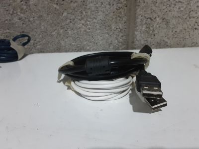 5E-08
Cable USB de Tipo A a Tipo A
