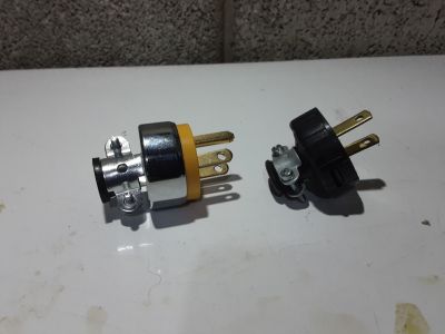 2B-02
Clavija 110VAC
