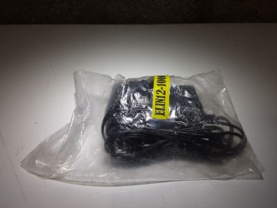 3C-01
Eliminador /Adaptador de corriente
