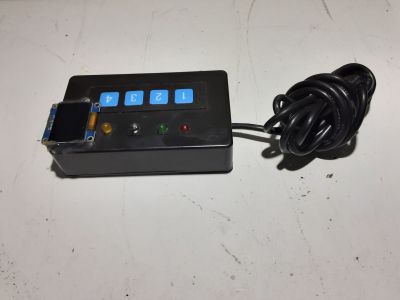 4D-22
PROJECT BOX 10-1
