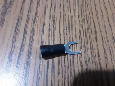 3A-08
TERNINAL V NEGRA 8MM
