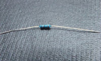 2A-25
Resistencia 330K
Keywords: Resistencia 330K