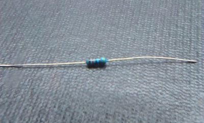 2A-27
Resistencia 430K
