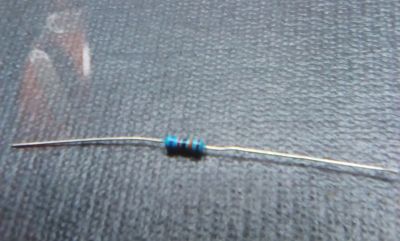 2A-29
Resistencia 620K
