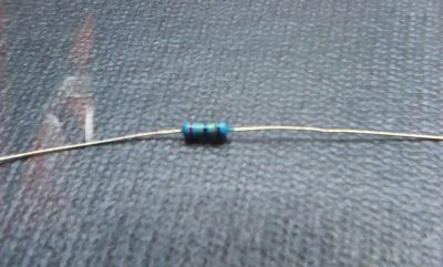 2A-34
Resistencia 2.4M
