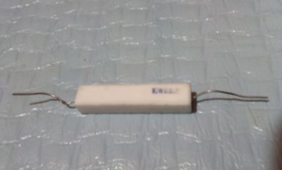 5A-21
Resistencia cerÃ¡mica 68 OHMS 10W
