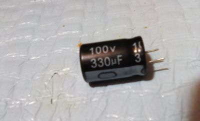 5A-32
Capacitor ElectrolÃ­tico 100V 330 Mf
