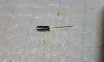 4A-08
Capacitor ElectrolÃ­tico 50V 1mf
