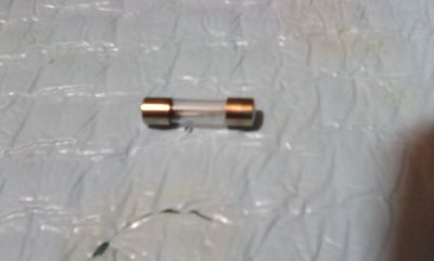6A-35
Fusible EURO 7A-250V cristal
