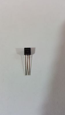 7A-37
Transistor BC337 NPN

